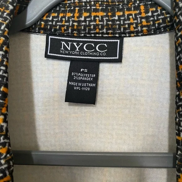 Women's Black and Gold Plaid Open Front Blazer - Picture 2 of 3